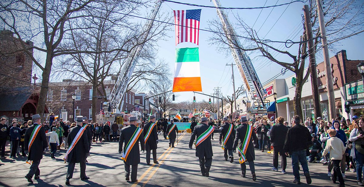 AOH Division 4 marching in the parade